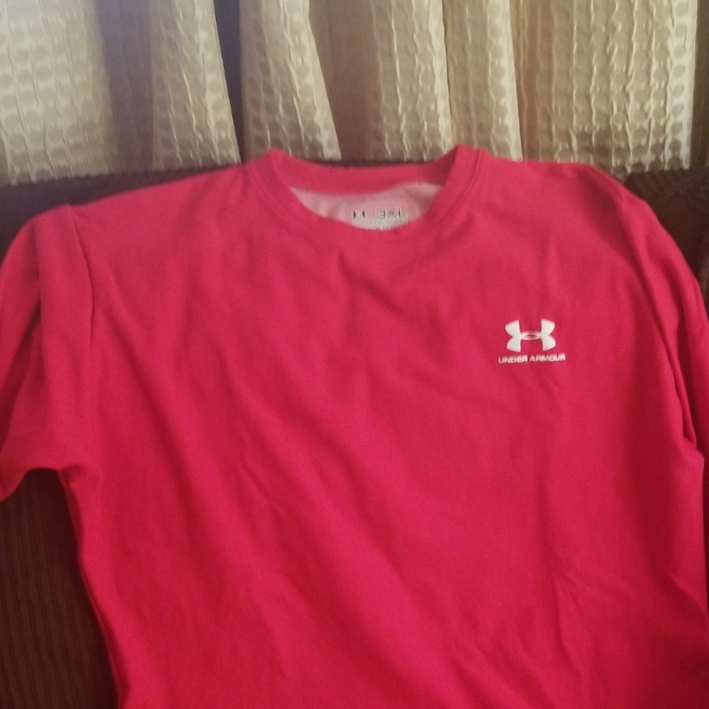Under armour long sleeve shirt